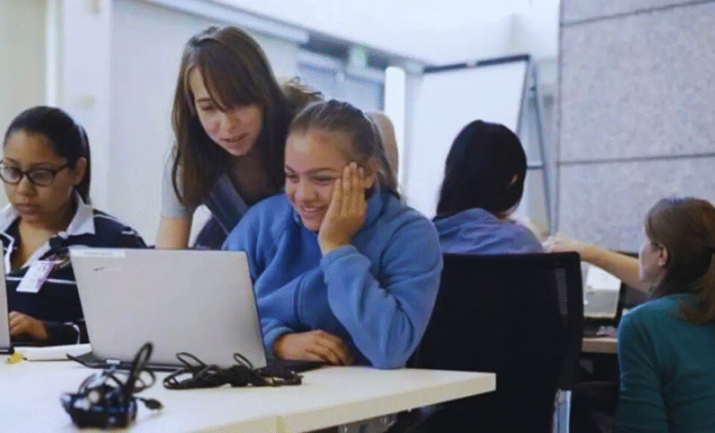 Global Hiring Trends for Unskilled Workers in 2025