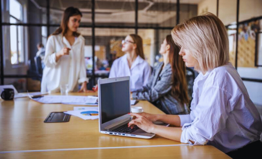 How to Find Employment in Spain Without Experience