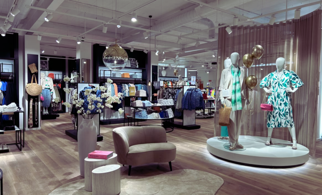 Dubai-retail-store-jobs